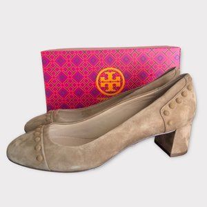 NEW Tory Burch Colt River Rock Suede Studded Pump Heel 9 Tan taupe NIB.